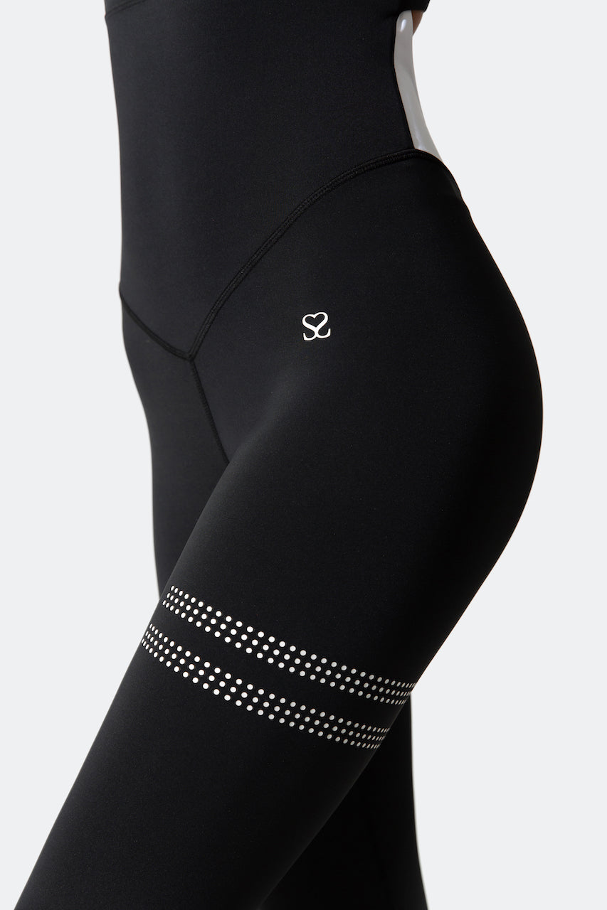 Zwarte Classic Jumpsuit: Sculpt & Empower met Tijdloze Elegantie